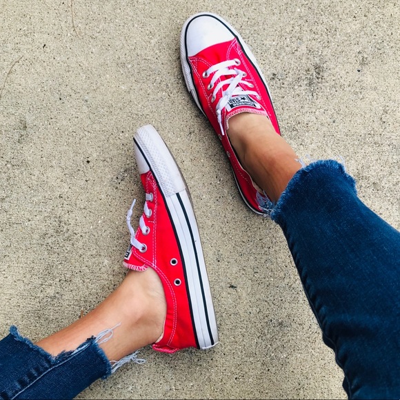 converse red shoreline
